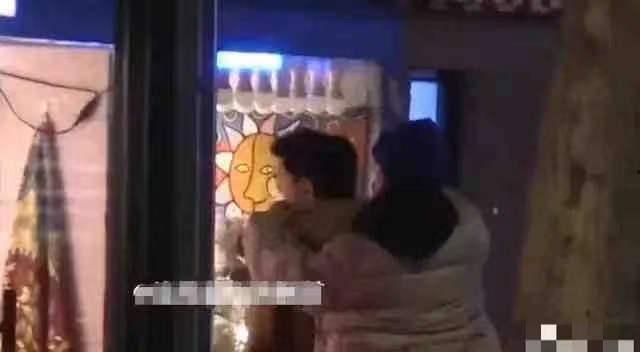 黄渤八卦爆料大全最新,揭秘娱乐圈不为人知的秘密与趣事